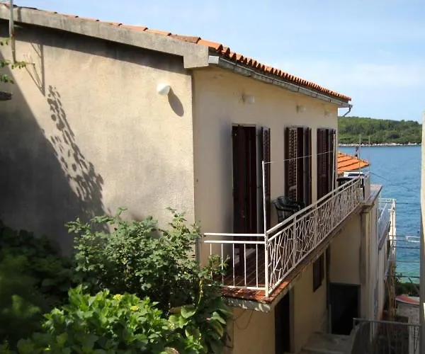 Molunat 8964b Apartmán *