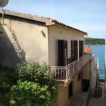 Molunat 8964b Apartman *